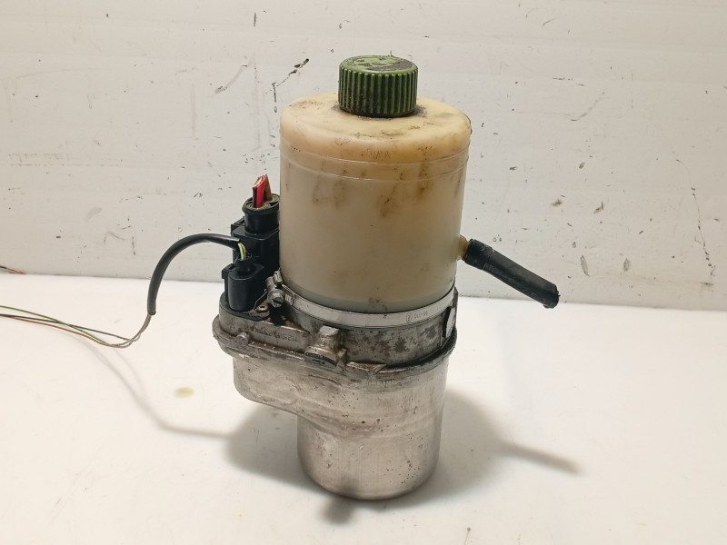 Recambio de bomba direccion para skoda fabia i combi (6y5) 1.9 tdi referencia OEM IAM   