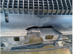 Recambio de moldura para chrysler voyager iv (rg, rs) 2.5 crd referencia OEM IAM    2