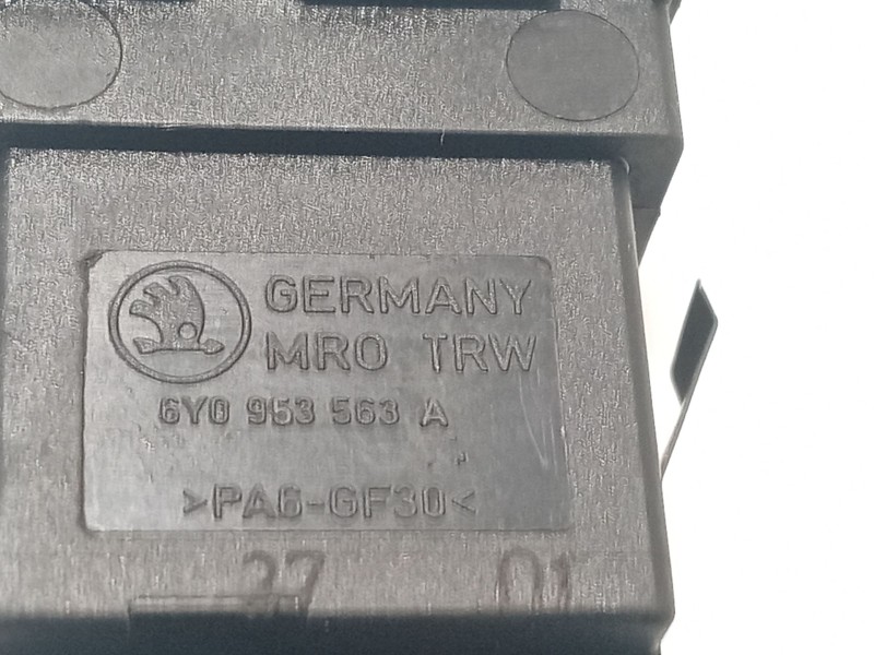 Recambio de interruptor para skoda fabia i combi (6y5) 1.9 tdi referencia OEM IAM   