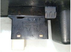 Recambio de mando elevalunas delantero derecho para hyundai trajet (fo) 2.0 crdi gls referencia OEM IAM 621W10100   2