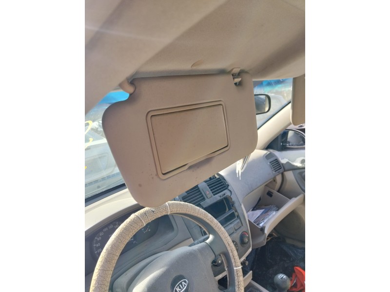 Recambio de parasol izquierdo para kia cerato i sedán (ld) 1.6 referencia OEM IAM   