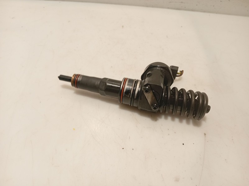 Recambio de inyector para skoda fabia i combi (6y5) 1.9 tdi referencia OEM IAM   
