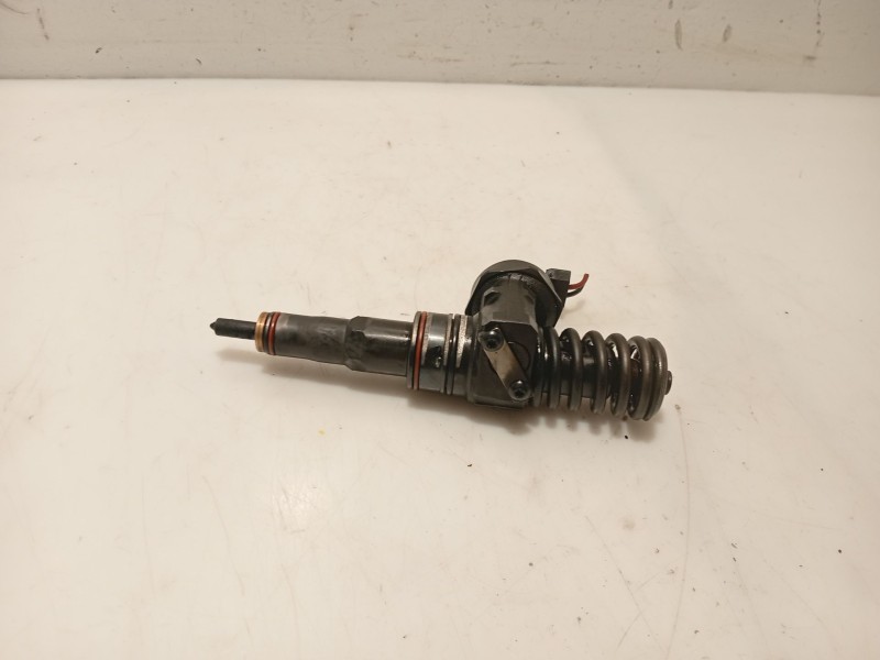 Recambio de inyector para skoda fabia i combi (6y5) 1.9 tdi referencia OEM IAM   