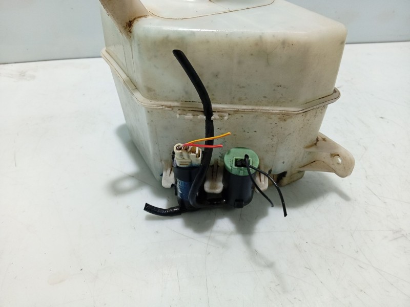 Recambio de deposito limpia para hyundai trajet (fo) 2.0 crdi gls referencia OEM IAM   