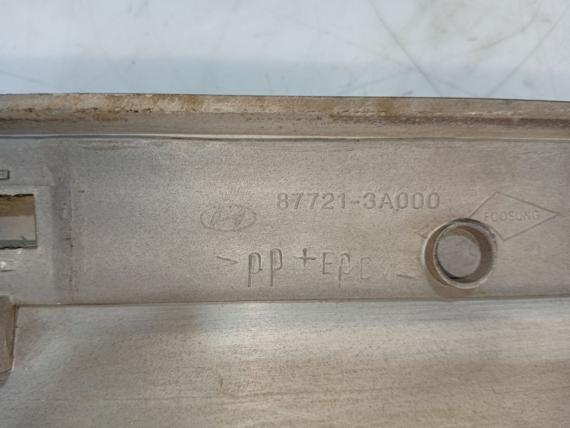 Recambio de moldura para hyundai trajet (fo) 2.0 crdi gls referencia OEM IAM   