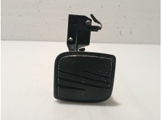 Recambio de maneta porton para seat ibiza iii (6l1) 1.4 tdi referencia OEM IAM 6L6827565C  