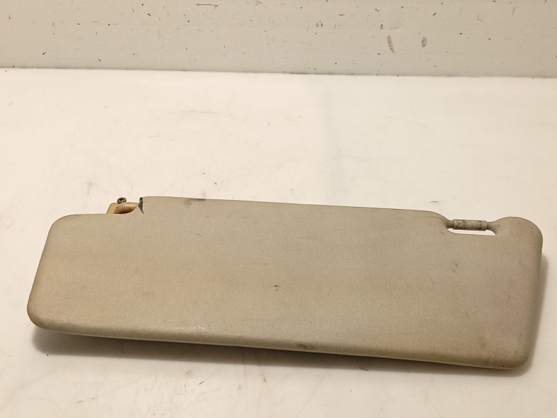 Recambio de parasol derecho para mercedes-benz clase c (w202) c 220 (202.022) referencia OEM IAM 21081014107D04  