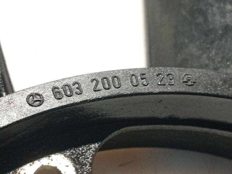 Recambio de ventilador viscoso motor para mercedes-benz clase c (w202) c 220 (202.022) referencia OEM IAM A1112000422 A111200002