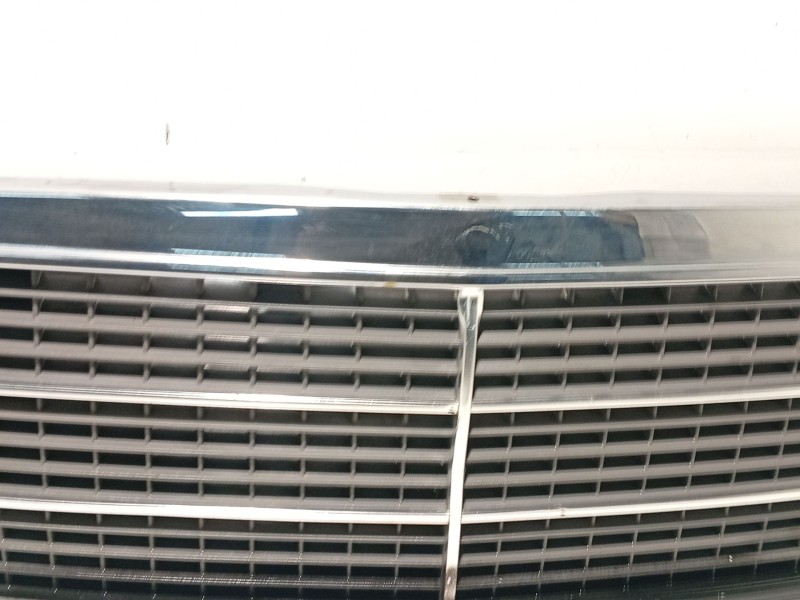 Recambio de moldura para mercedes-benz clase c (w202) c 220 (202.022) referencia OEM IAM   