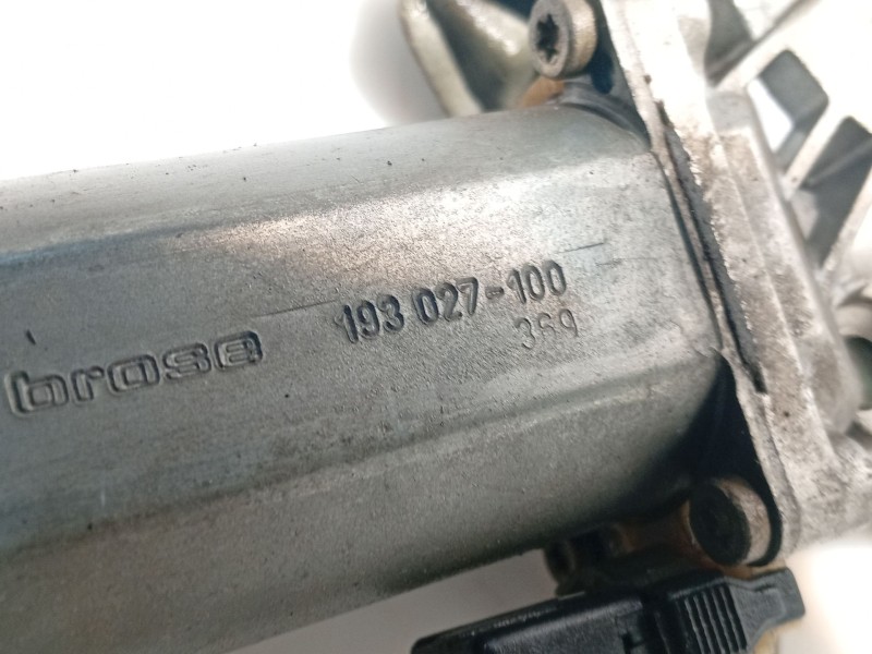 Recambio de elevalunas delantero izquierdo para mercedes-benz clase c (w202) c 220 (202.022) referencia OEM IAM 2027201546  