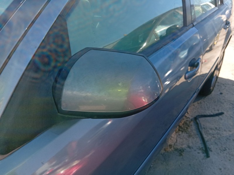 ford mondeo iii sedán (b4y) del año 2002