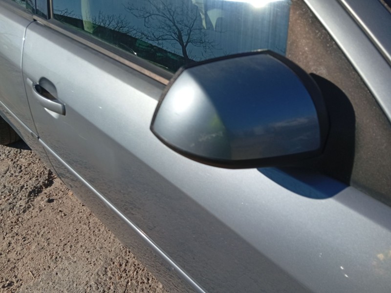 ford mondeo iii sedán (b4y) del año 2002