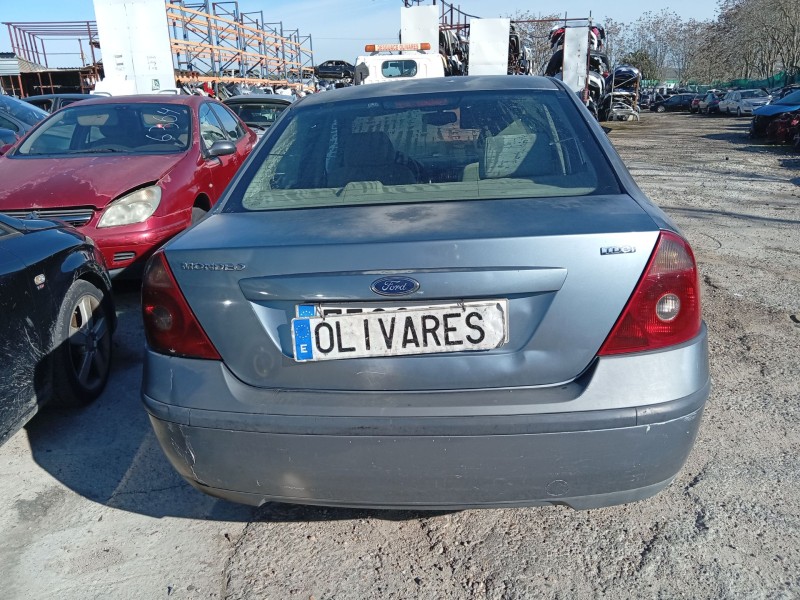 ford mondeo iii sedán (b4y) del año 2002