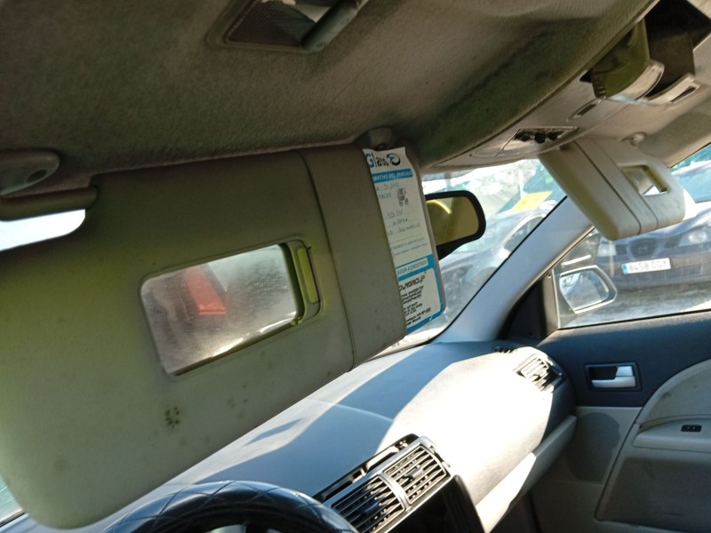 ford mondeo iii sedán (b4y) del año 2002