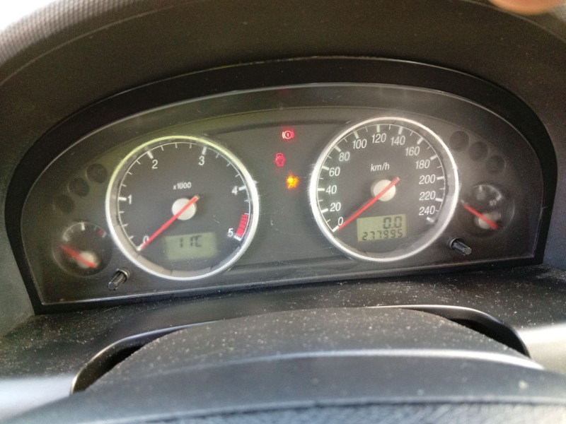 ford mondeo iii sedán (b4y) del año 2002