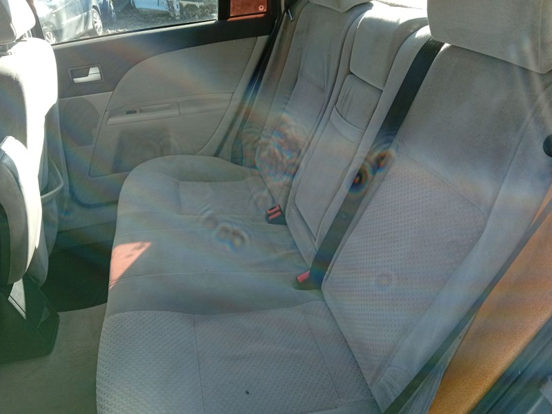 ford mondeo iii sedán (b4y) del año 2002
