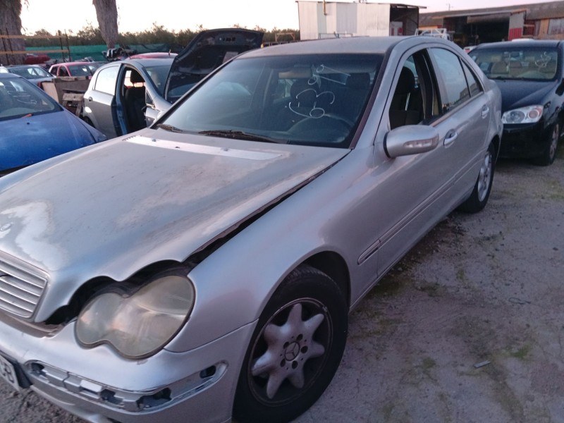 mercedes-benz clase c (w203) del año 2002