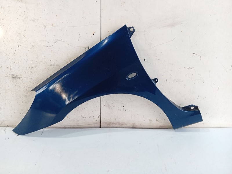 Recambio de aleta delantera izquierda para peugeot 307 (3a/c) 1.6 hdi referencia OEM IAM 7840R0  