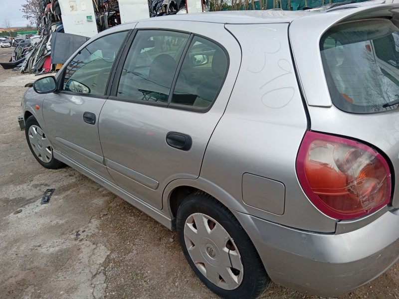 nissan almera ii hatchback (n16) del año 2003