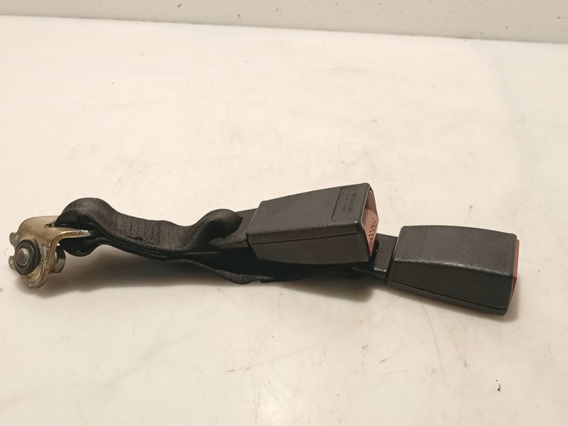 Recambio de anclaje cinturon trasero derecho para mercedes-benz clase c (w202) c 220 (202.022) referencia OEM IAM   