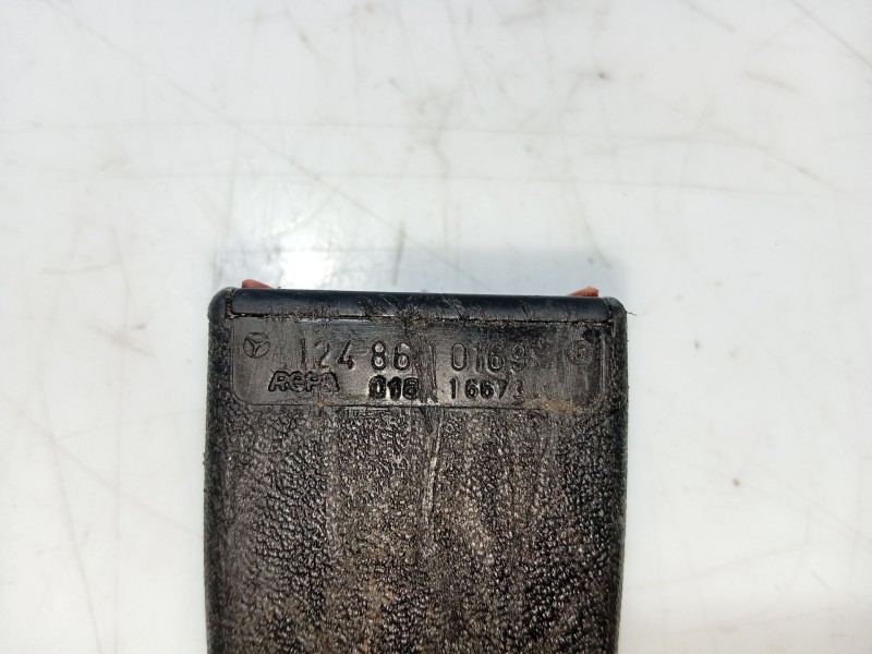 Recambio de anclaje cinturon delantero izquierdo para peugeot 307 (3a/c) 1.6 hdi referencia OEM IAM   