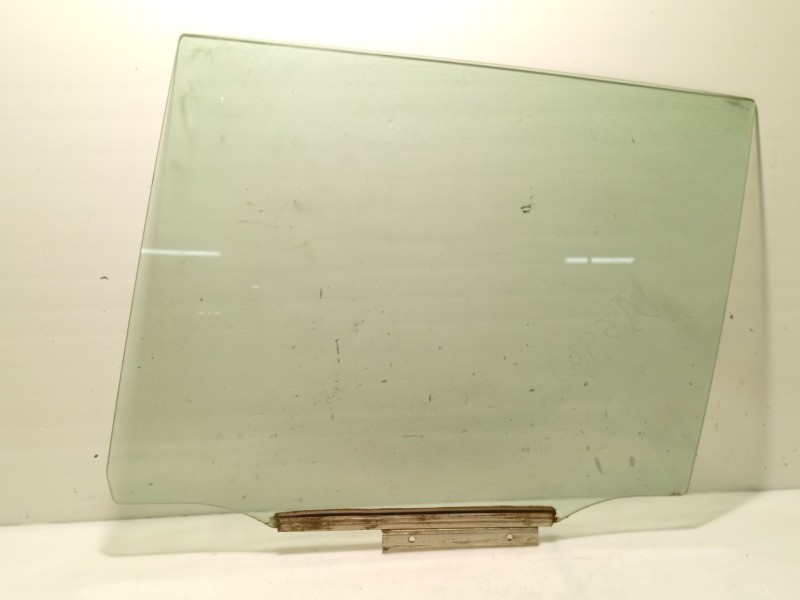 Recambio de luna trasera izquierda para toyota rav 4 iii (_a3_) 2.2 d 4wd (ala30_) referencia OEM IAM 6810442120  