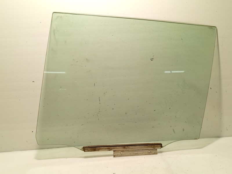 Recambio de luna trasera izquierda para toyota rav 4 iii (_a3_) 2.2 d 4wd (ala30_) referencia OEM IAM 6810442120  