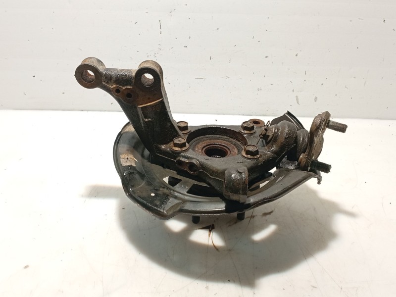 Recambio de mangueta delantera izquierda para toyota rav 4 iii (_a3_) 2.2 d 4wd (ala30_) referencia OEM IAM 4321242080  