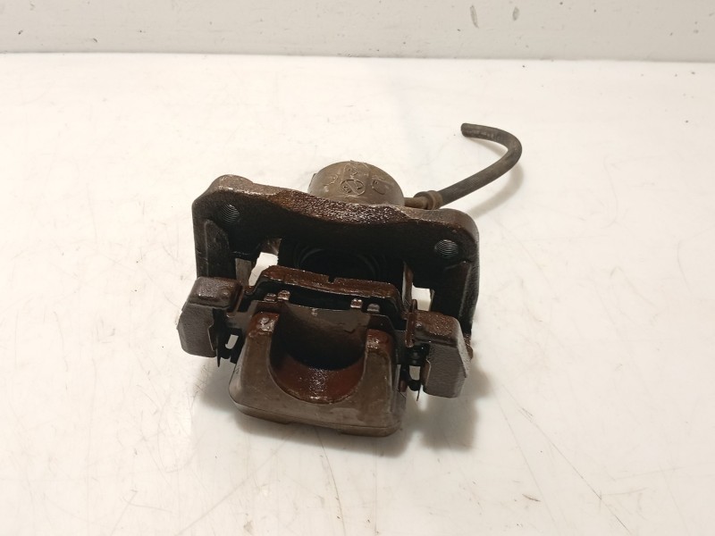 Recambio de pinza freno trasera izquierda para toyota rav 4 iii (_a3_) 2.2 d 4wd (ala30_) referencia OEM IAM 4785042060  