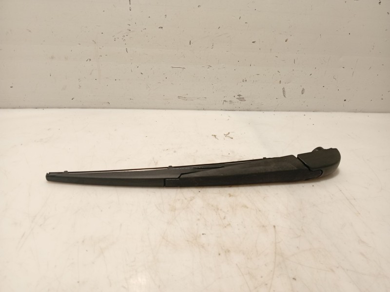 Recambio de brazo limpia trasero para toyota rav 4 iii (_a3_) 2.2 d 4wd (ala30_) referencia OEM IAM 8524142070  