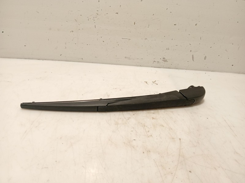 Recambio de brazo limpia trasero para toyota rav 4 iii (_a3_) 2.2 d 4wd (ala30_) referencia OEM IAM 8524142070  