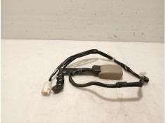 Recambio de anclaje cinturon delantero izquierdo para toyota rav 4 iii (_a3_) 2.2 d 4wd (ala30_) referencia OEM IAM 7323042120E0 2