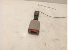 Recambio de anclaje cinturon delantero derecho para toyota rav 4 iii (_a3_) 2.2 d 4wd (ala30_) referencia OEM IAM 7323042140E0   2