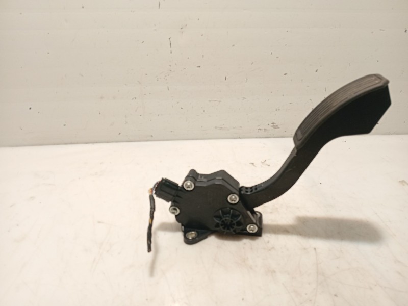 Recambio de potenciometro pedal para toyota rav 4 iii (_a3_) 2.2 d 4wd (ala30_) referencia OEM IAM   