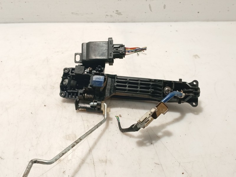 Recambio de maneta exterior delantera derecha para toyota rav 4 iii (_a3_) 2.2 d 4wd (ala30_) referencia OEM IAM   