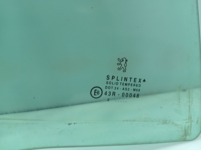 Recambio de luna trasera derecha para peugeot 307 break (3e) 2.0 hdi 90 referencia OEM IAM 9204H7  