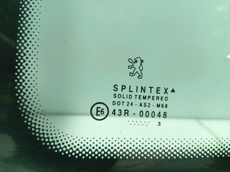 Recambio de luna custodia trasera izquierda para peugeot 307 break (3e) 2.0 hdi 90 referencia OEM IAM 8569FJ  
