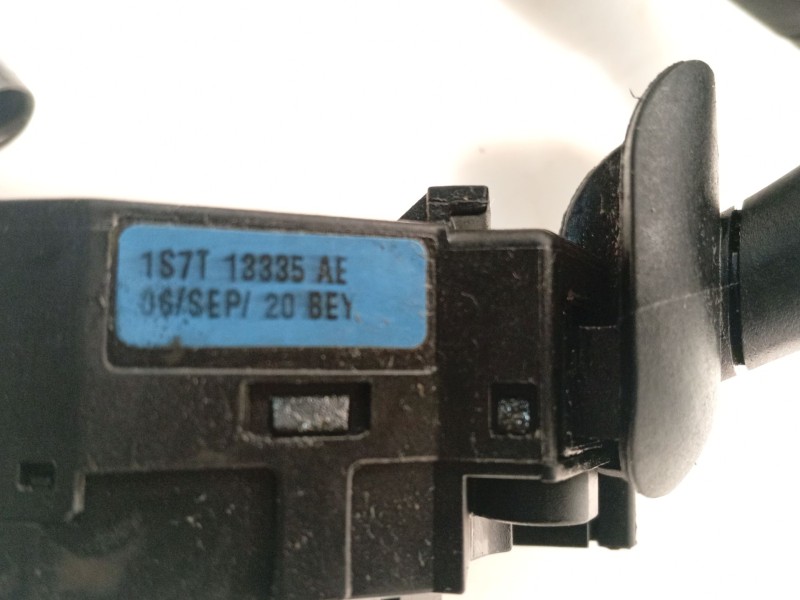 Recambio de mando intermitentes para ford fiesta v (jh_, jd_) 1.4 tdci referencia OEM IAM   