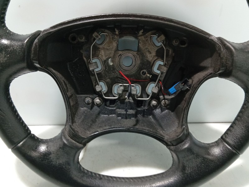 Recambio de volante para peugeot 407 (6d_) 1.6 hdi 110 (6d9hzc, 6d9hyc) referencia OEM IAM   
