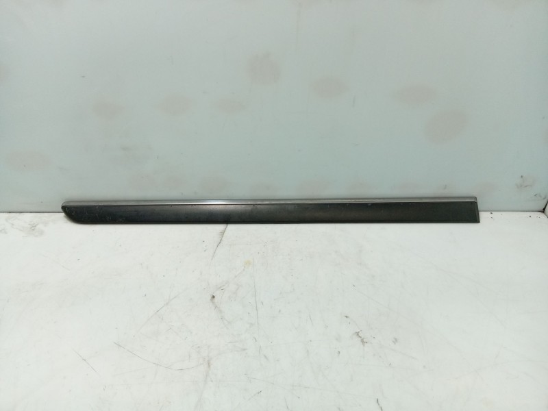 Recambio de moldura para peugeot 407 (6d_) 1.6 hdi 110 (6d9hzc, 6d9hyc) referencia OEM IAM   