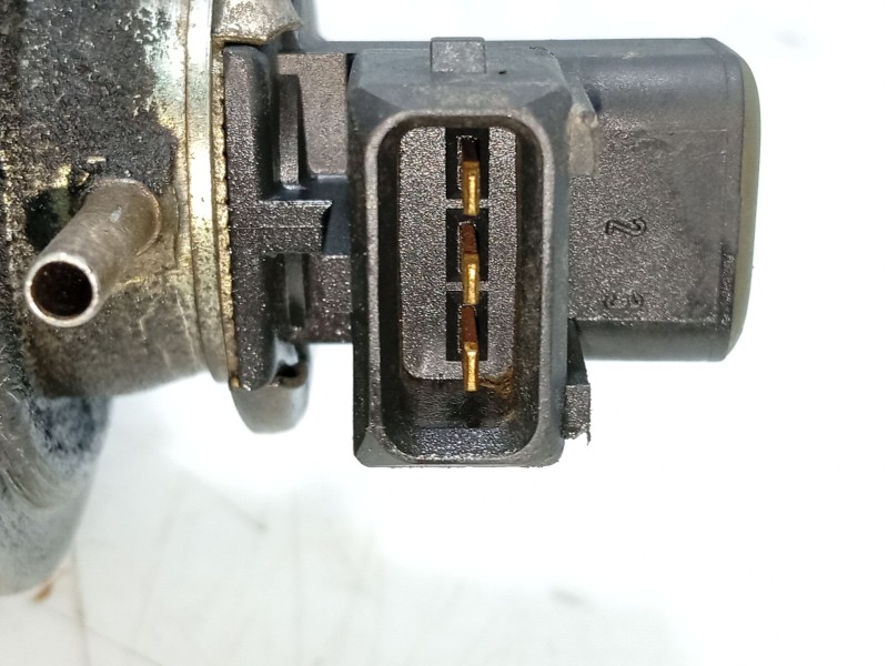 Recambio de valvula egr para nissan almera ii hatchback (n16) 1.5 dci referencia OEM IAM   