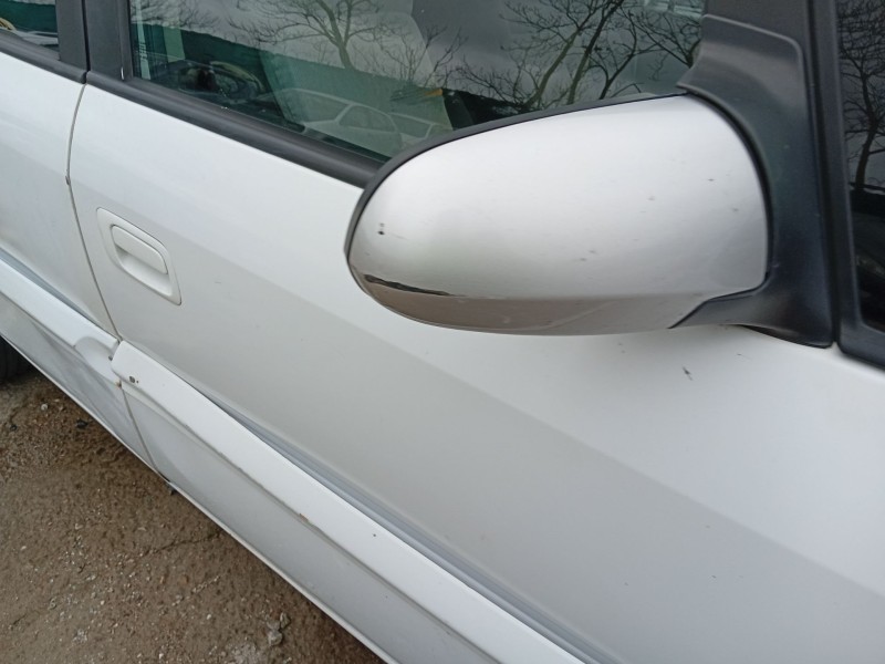 opel zafira a monospace (t98) del año 2004