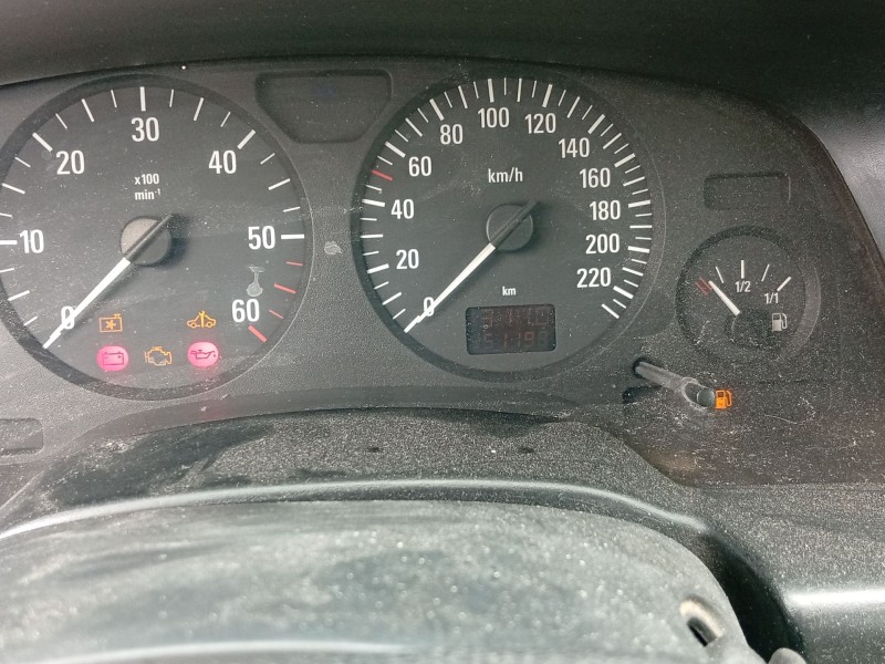 opel zafira a monospace (t98) del año 2004