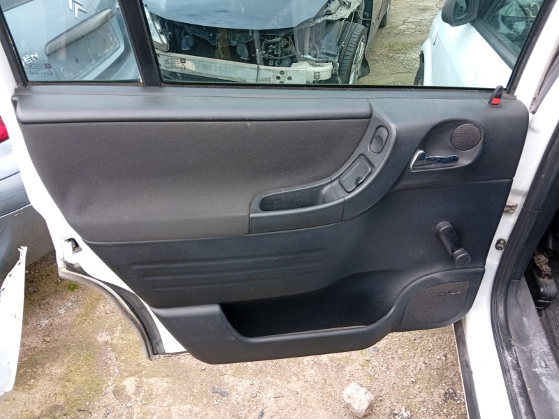 opel zafira a monospace (t98) del año 2004