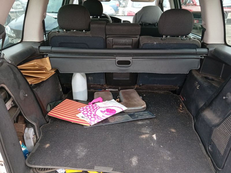 opel zafira a monospace (t98) del año 2004