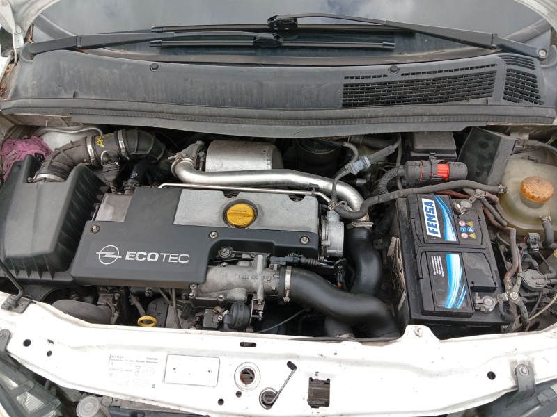 opel zafira a monospace (t98) del año 2004