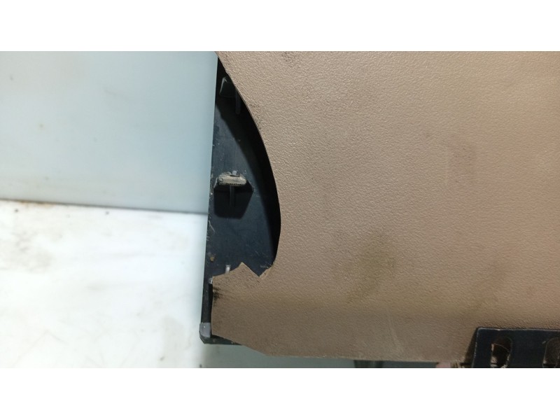 Recambio de guantera para land rover discovery (salljg/lj) 2.5 turbodiesel referencia OEM IAM BTR3351LOY FFB101460SUC 