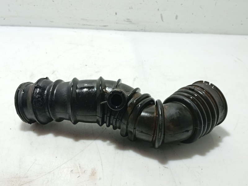 Recambio de tubo para toyota avensis sedán (_t25_) 2.0 d-4d (cdt250_) referencia OEM IAM   