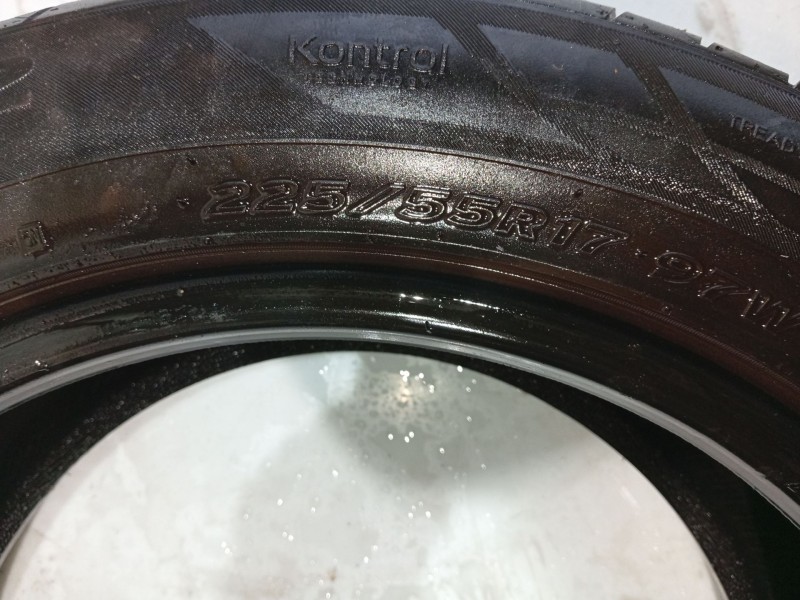 Recambio de neumatico para citroën c5 iii break (rw_) 2.0 hdi 140 referencia OEM IAM   