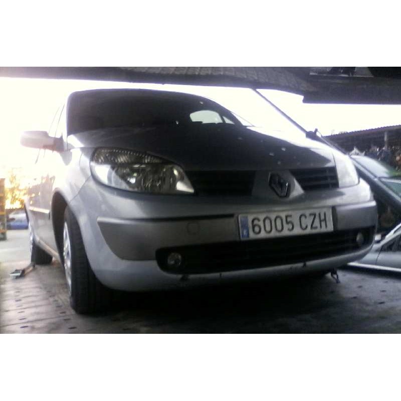 renault scenic ii confort dynamique   |   06.03 - 12.05 | 2003 - 2005 | 101 cv / 74 kw del año 2003